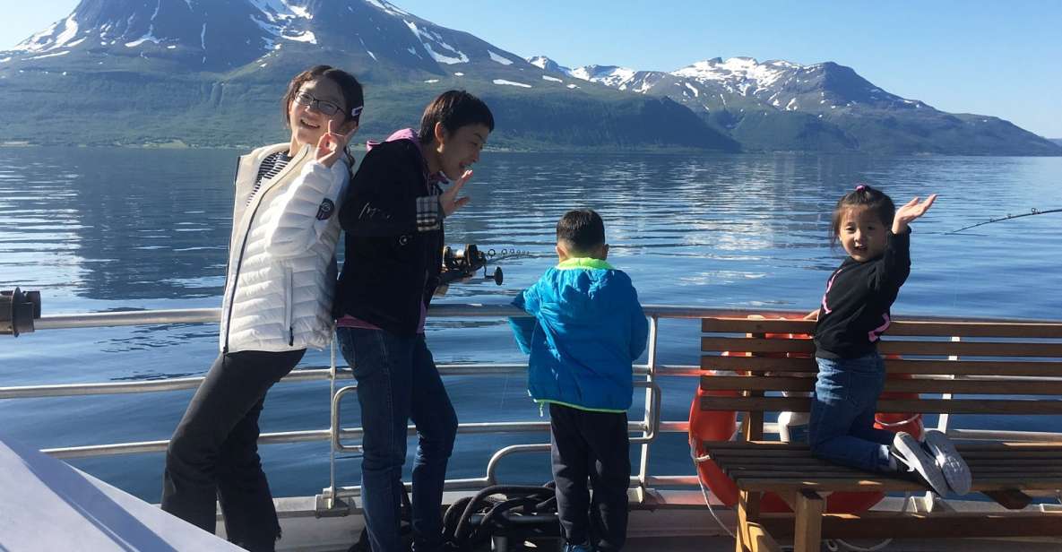 Tromsø: Wildlife Bird Fjord Cruise With Lunch and Drinks - Common questions