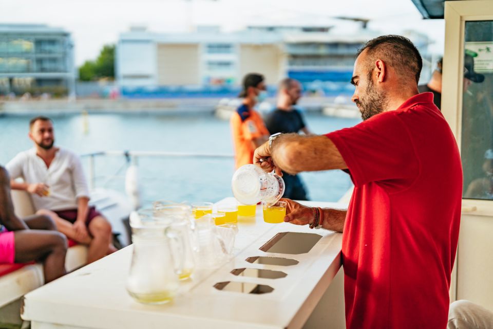 Valencia: Sunset Catamaran Cruise With Cocktail - Important Tour Information