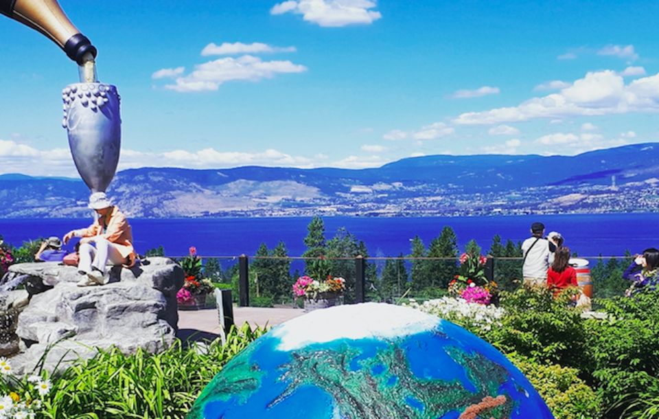 West Kelowna: Afternoon Sightseeing and Wine Tour - Tour Guide Expertise