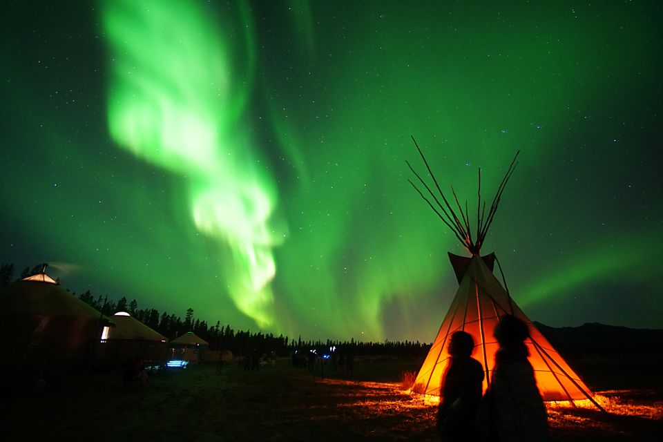Yukon: Aurora Borealis Evening Viewing Tour - Key Points