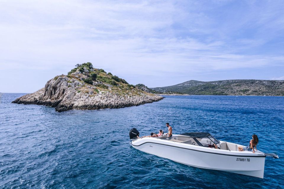 Zadar: Speedboat Guided Tour to Ugljan, Osljak and Galevac - Common questions