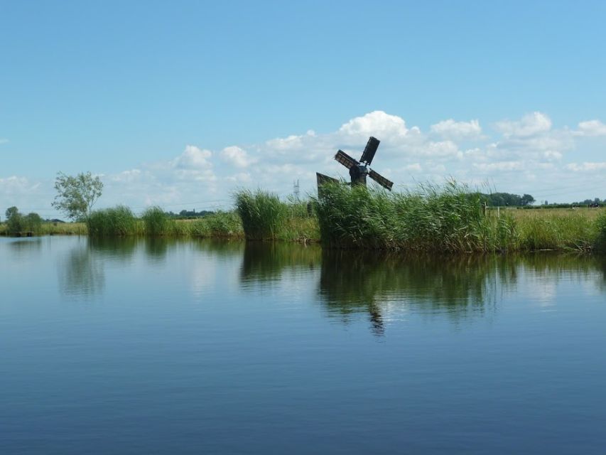 Amsterdam: Dutch Countryside Sunset Canoe Tour - Common questions