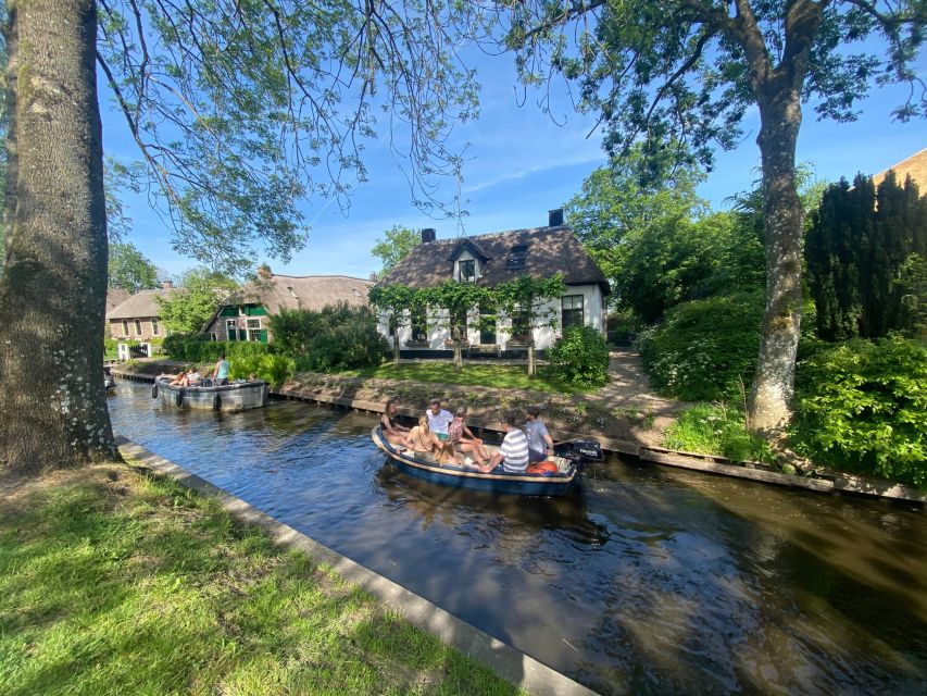 Amsterdam: Zaanse Schans & Giethoorn Guided Combo Tour - Common questions