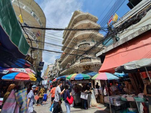 Bangkok: Must Things to See in China Town, Small Group - Common questions