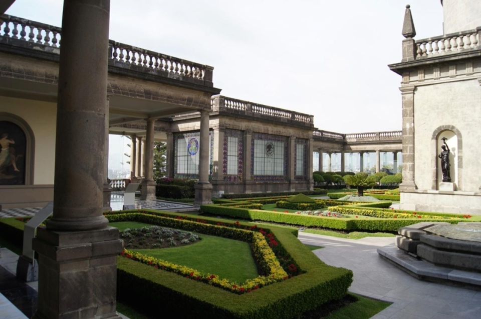 Chapultepec Castle Tour: Explore the Luxurious Chambers - Common questions