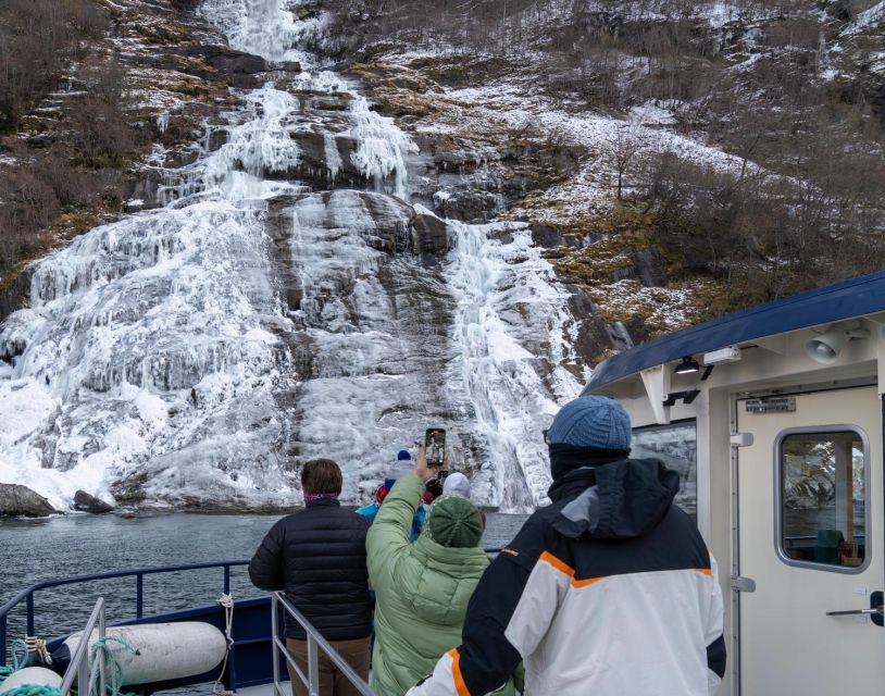 From Ålesund: Winter Fjord Cruise to Geirangerfjord - Common questions