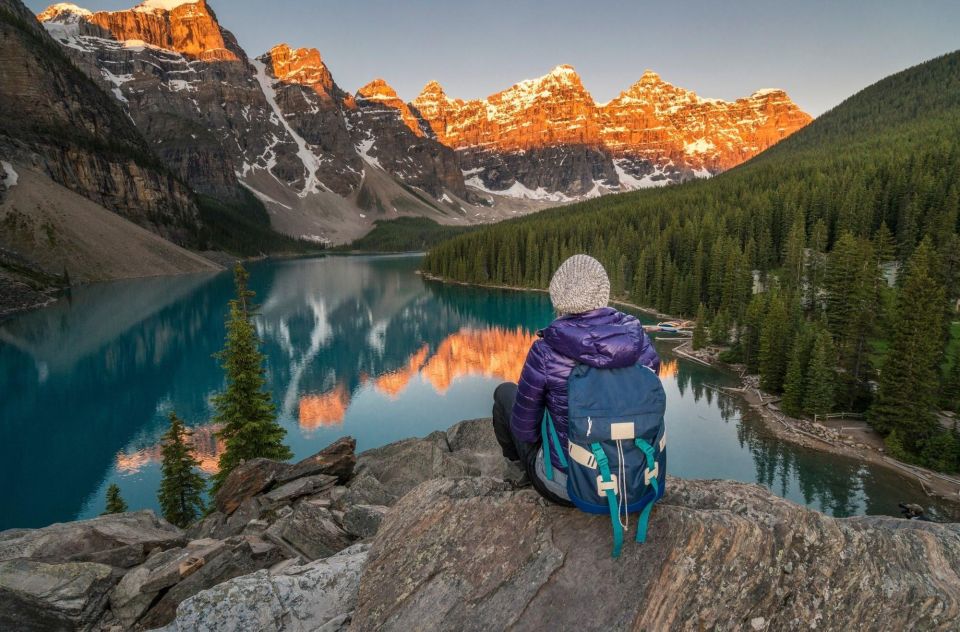 From Canmore/Banff: Sunrise at Moraine Lake - Guided Shuttle - Last Words