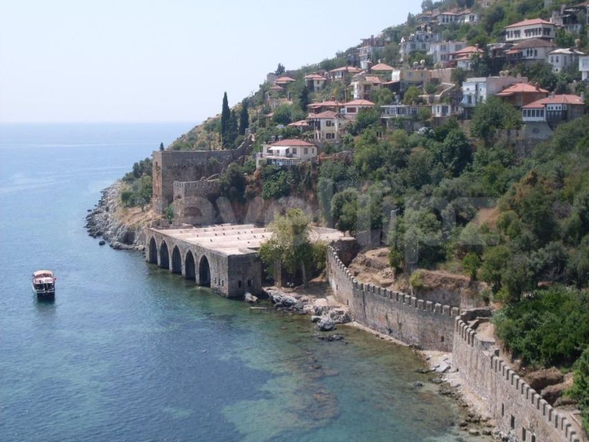 From City of Side: Alanya Guided Tour With Boat Trip & Lunch - Common questions
