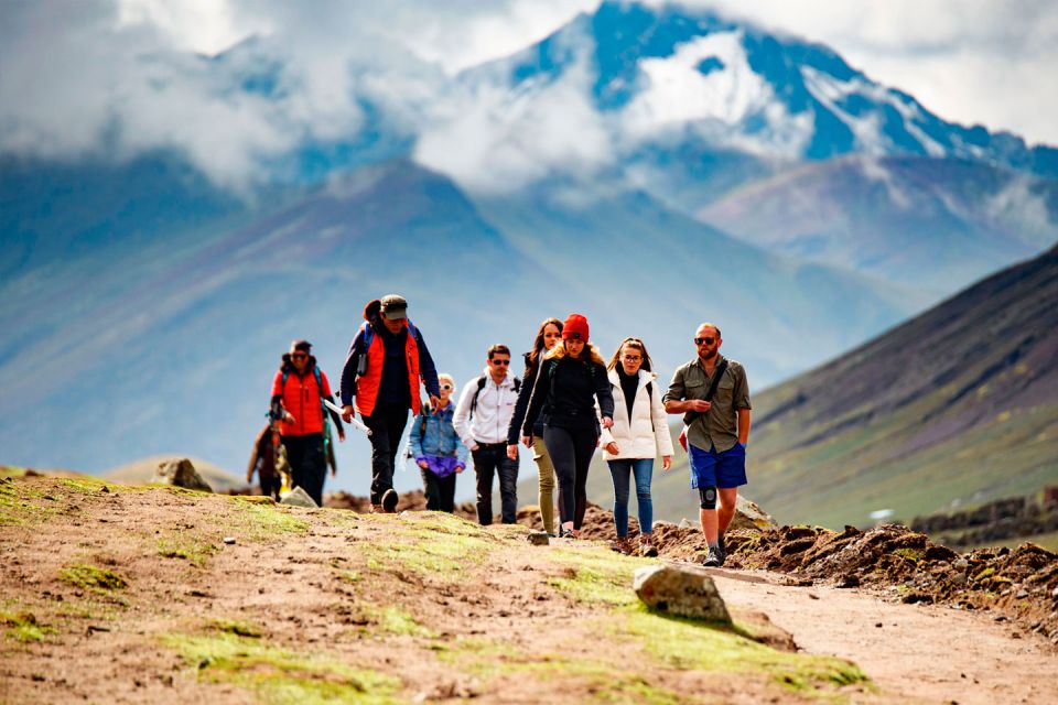 From Cusco: Guided Trip to Rainbow Mountain (6:30am Option) - Common questions