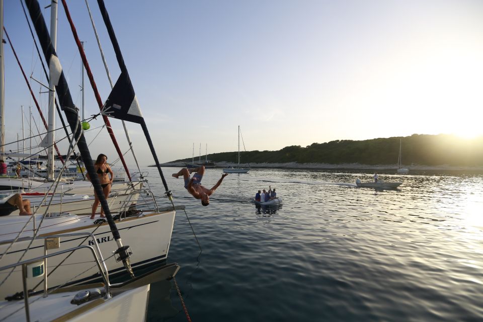 From Hvar: Pakleni Islands & Red Rocks Comfort Sailboat Tour - Common questions