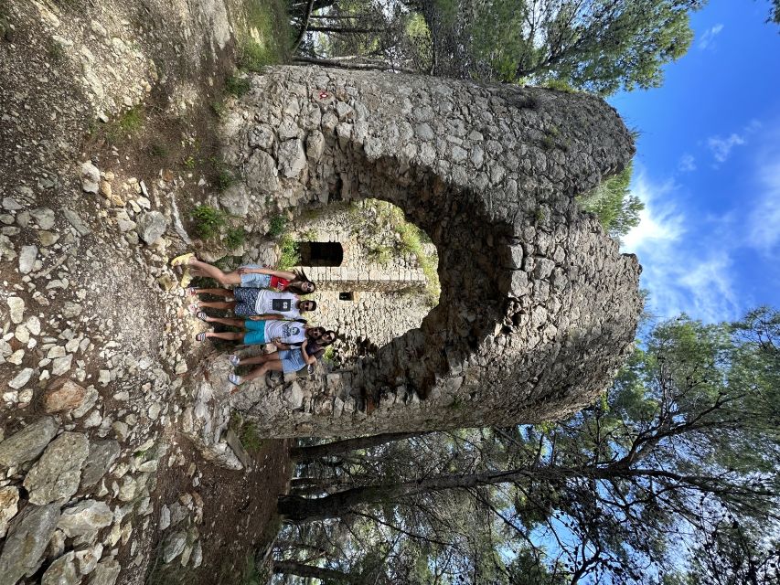 From Zadar: Island-Hopping Speedboat Tour With Drinks - Common questions