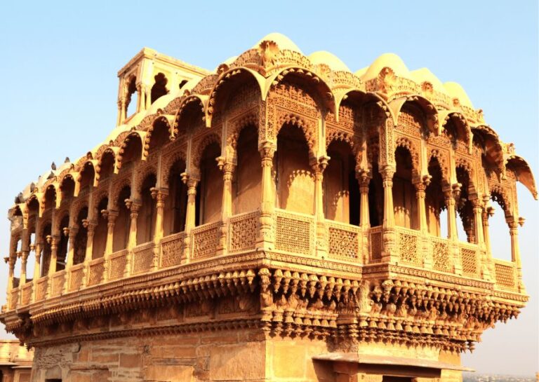 Heritage & Cultural Trails of Jaisalmer- Guided Walking Tour