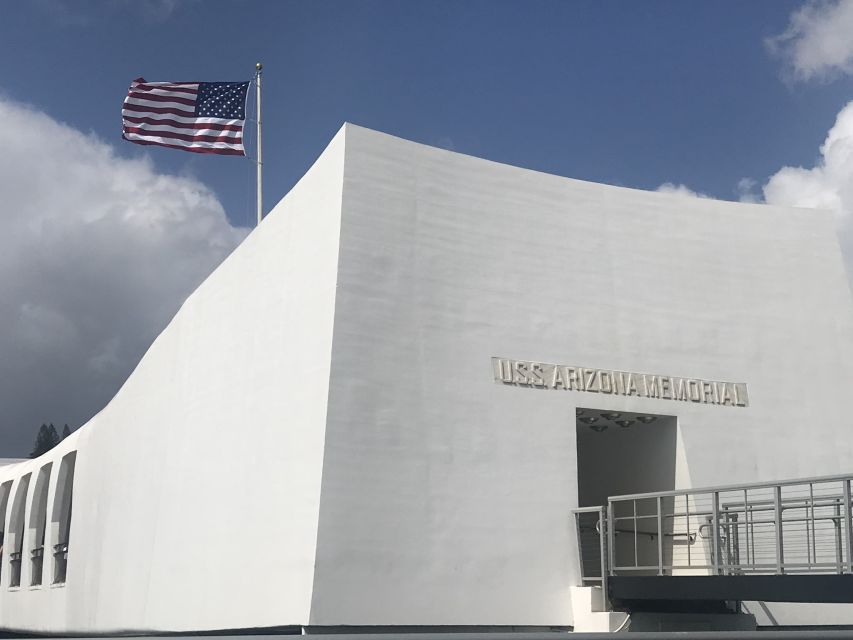 Honolulu: Pearl Harbor, USS Arizona Memorial and City Tour - Common questions