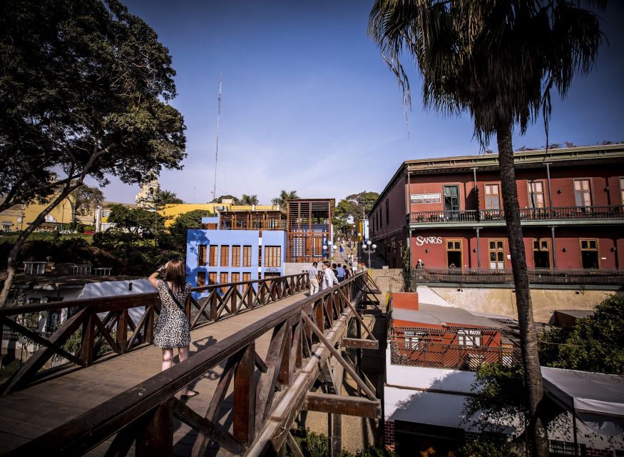 Lima: Barranco Osma Museum, Pallas Crafts, Bridge of Sighs - Common questions