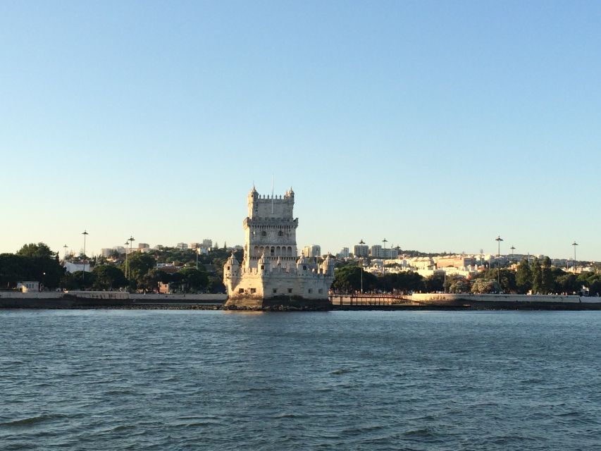 Lisbon 2-Hour River Cruise - Common questions