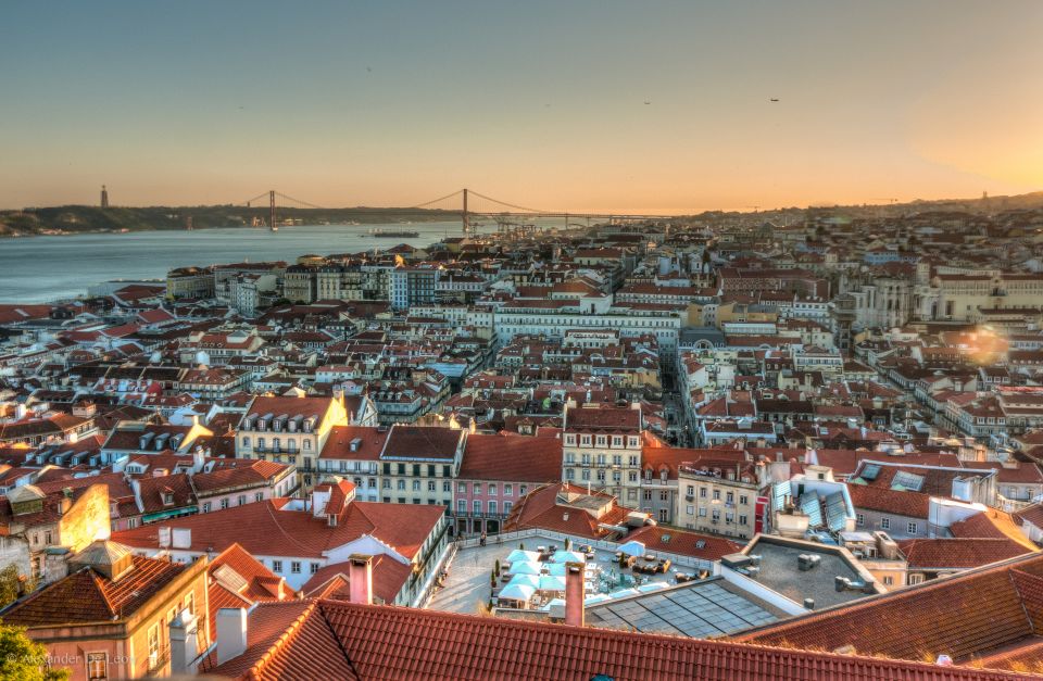 Lisbon: Historical Tour on a Tukxi - Common questions