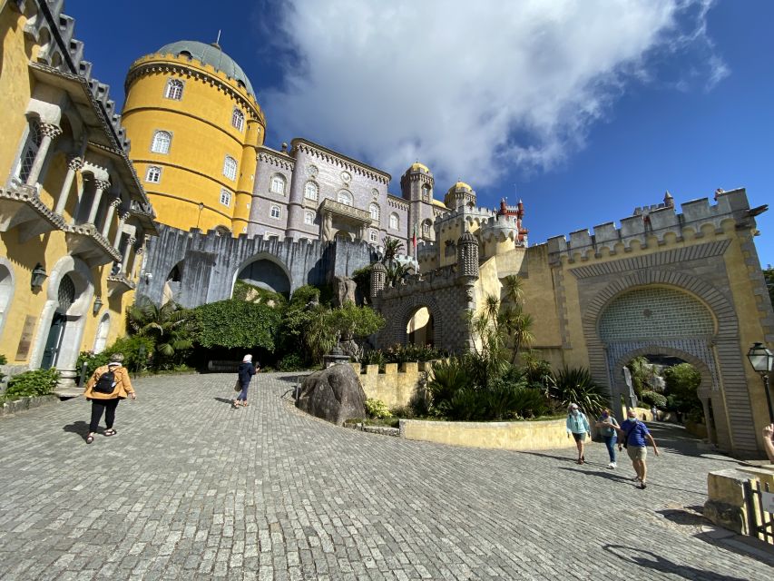 Lisbon: Sintra Tour With Pena Palace and Quinta Da Regaleira - Reservation Convenience