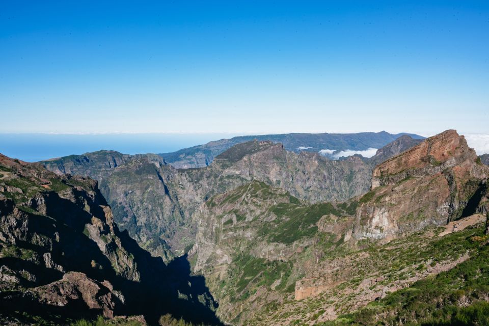 Madeira: Half-Day Pico Arieiro Jeep Tour - Tour Itinerary Overview