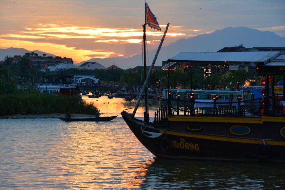 Romantic Sunset Dinner Cruise in Hoi An - Last Words