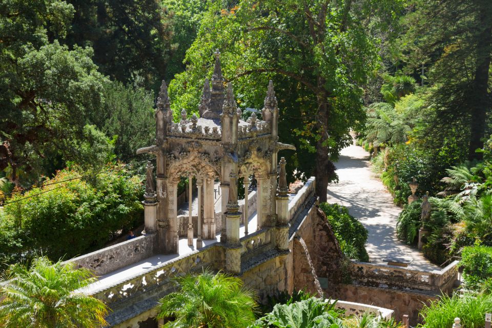 Sintra: Self-Guided Highlights Scavenger Hunt & Walking Tour - Scavenger Hunt Highlights