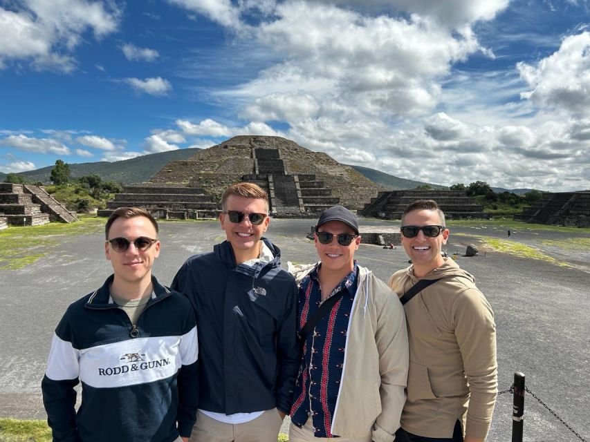 Teotihuacan Pyramids Private Tour - Common questions