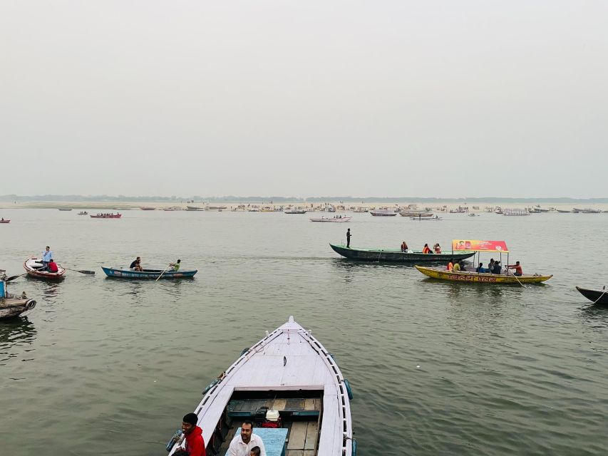 Varanasi: Dasaswamedh Ghat - Ganga Arti - Kashi Vishwanath - Common questions