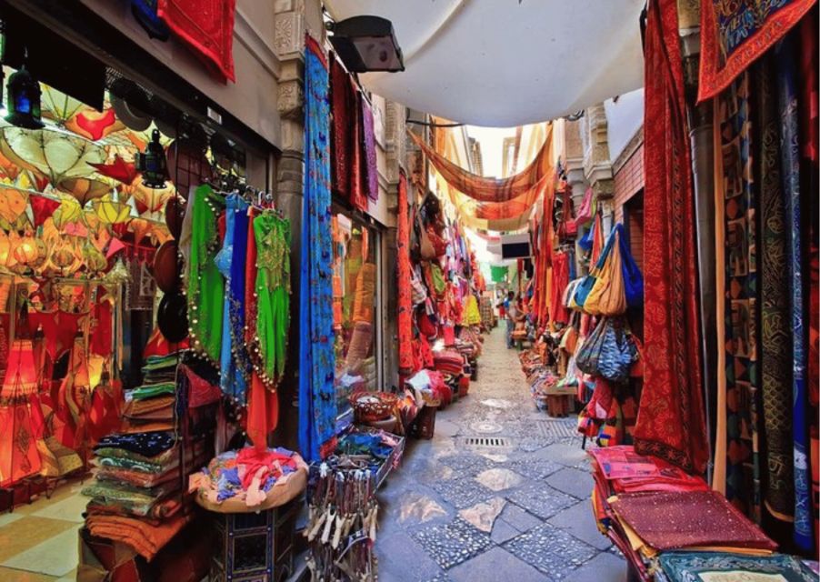 Vibrant Markets of Mumbai (2 Hours Guided Walking Tour) - Common questions