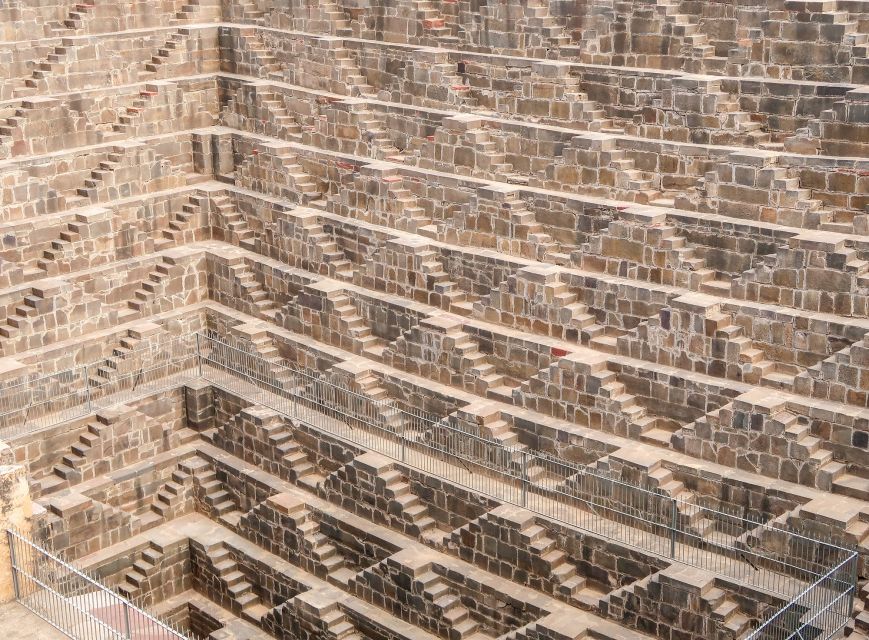 Visit Chand Baori, Fatehpur Sikri With Agra Drop From Bundi - Last Words