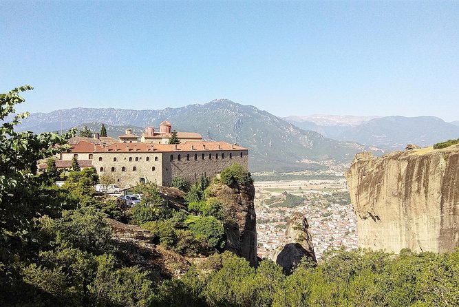 A Full Day to Meteora From Thessalonike ! - Key Points