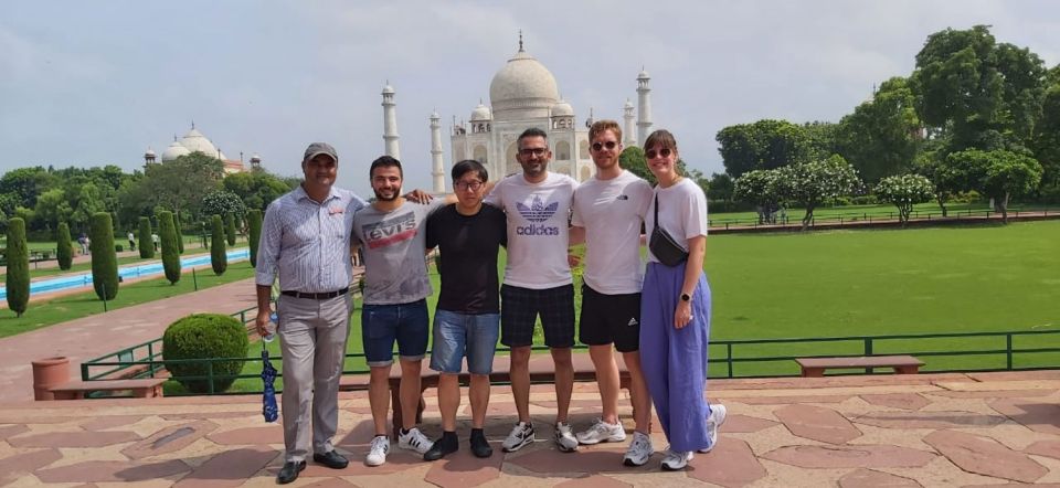 Agra : Day Trip To Taj Mahal, Agra Fort & Fatehpur Sikri - Key Points