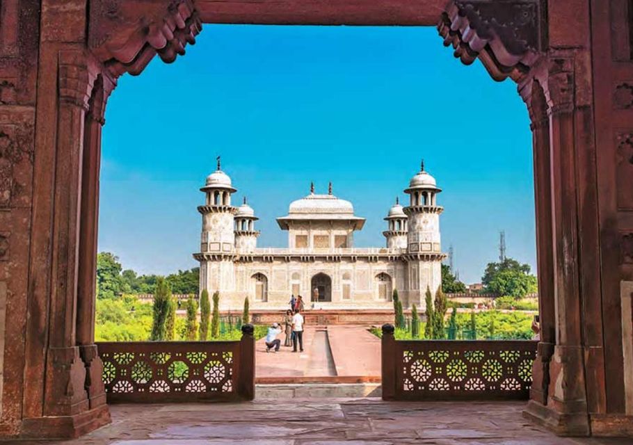 Agra: Private Tour Guide in Agra - 8 Hours - Key Points