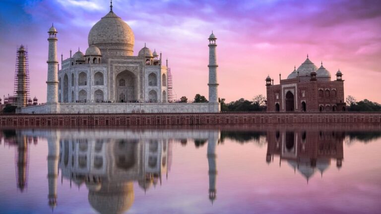 Agra: Taj Mahal Private Sunset Tuk-Tuk Tour