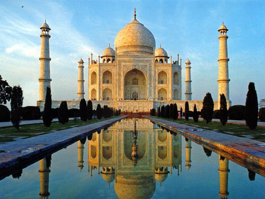 Agra:Taj Mahal Skip-The-Line Guided Tour With Free Breakfast - Key Points