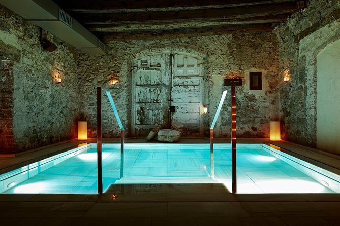 AIRE The Ancient Termal Baths & 30 Relaxing Massage - Key Points