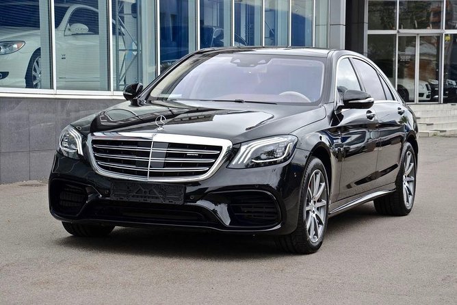 Airport Transfer: Malaga Airport AGP to Malaga by Luxury Car - Key Points