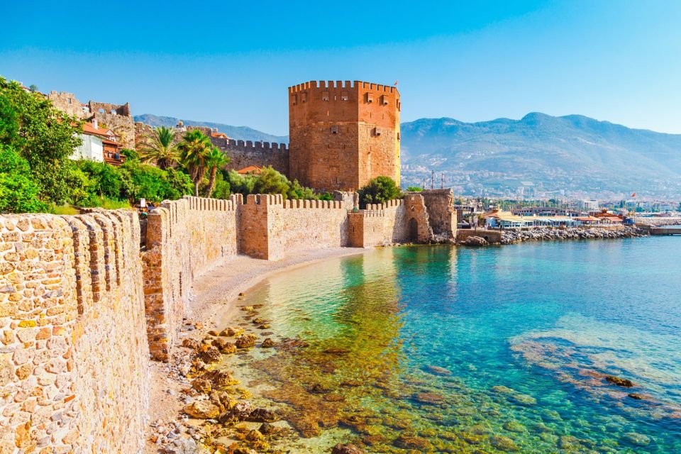 Alanya Relax Coastal Boat Trip With Lunch & Swimming - Key Points