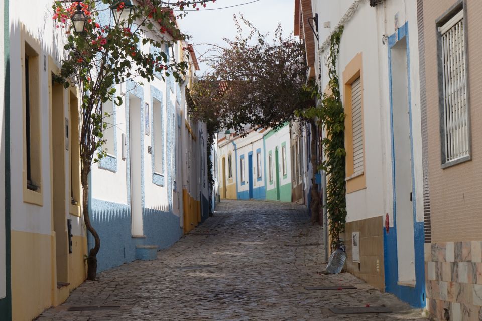 Algarve: Landscapes, Pottery, and Winery Tour - Key Points