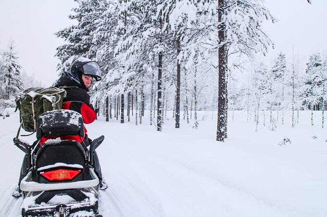 All Day Snowmobile Driving - What to Expect on the Snowmobile Tour