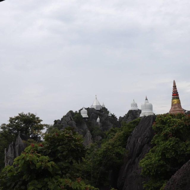 Amazing Unseen in Thailand Wat Chaloemprakiat Lampang - Key Points