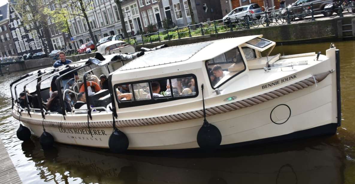 Amsterdam: 420 Smoke Friendly 1-Hour Boat Tour With Drink - Key Points