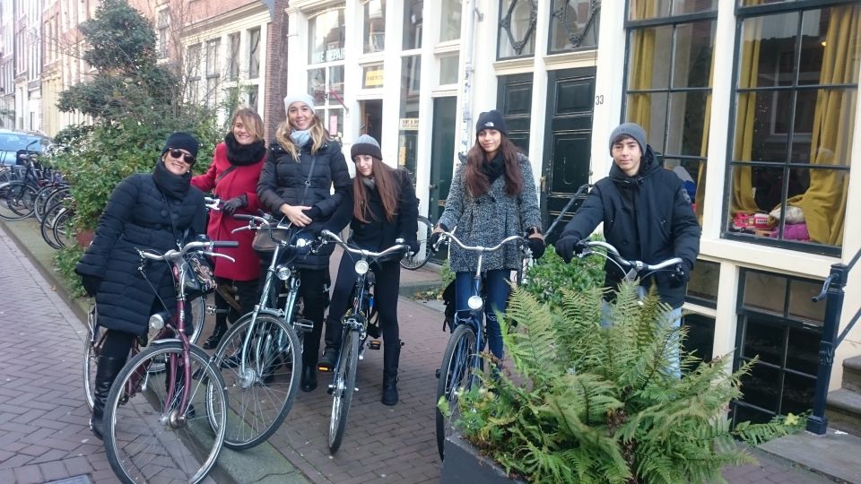 Amsterdam: City Bike Tour With Local Guide - Key Points