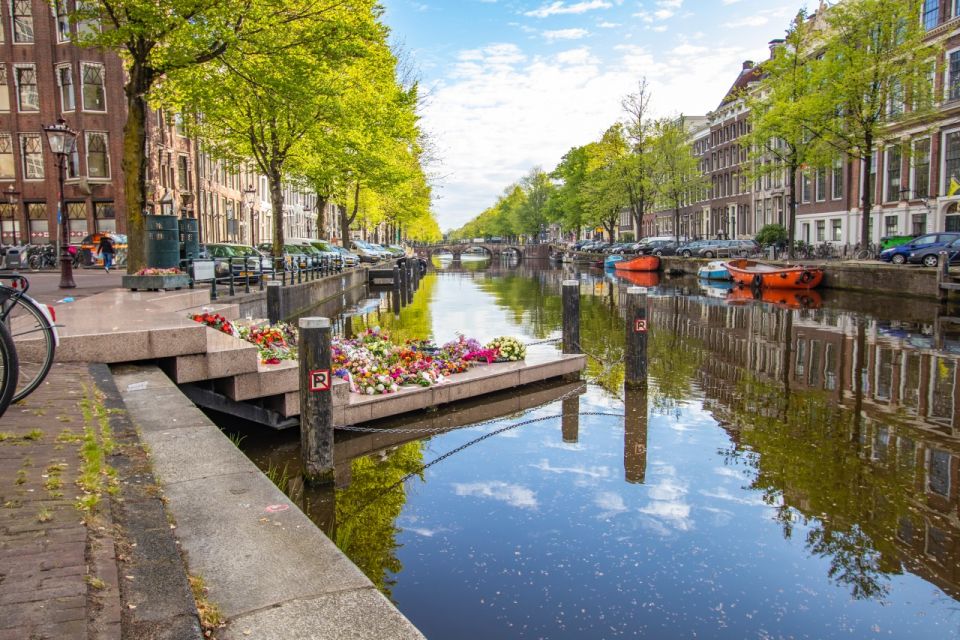 Amsterdam: Insta-Perfect Walk With a Local - Key Points
