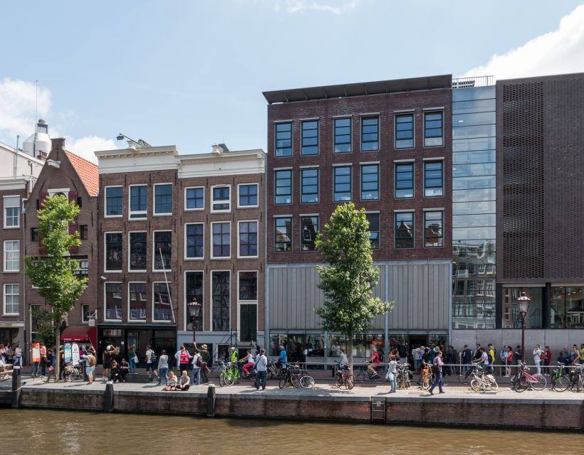Amsterdam: Jordaan Area Private Walking Tour - Key Points