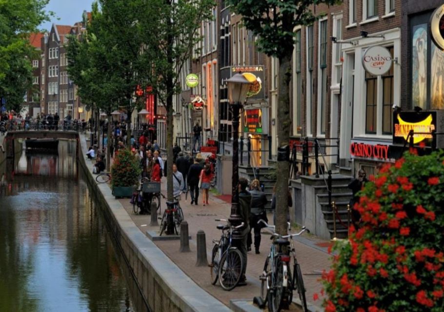 Amsterdam: Medieval Art in Red Light District Audio Guide - Key Points
