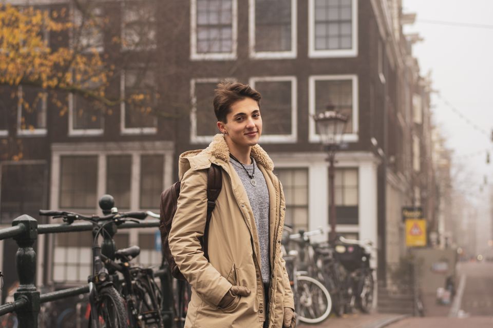 Amsterdam: Private Photoshoot Session With Edited Photos - Key Points