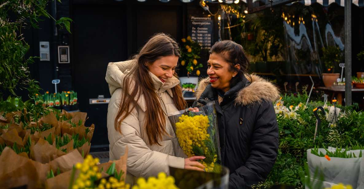 Amsterdam: Professional Photoshoot at the Canals - Key Points