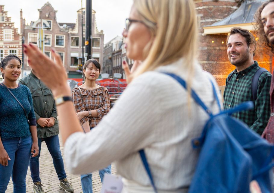 Amsterdam: Red Light District Tour in German or English - Key Points