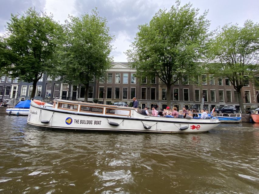 Amsterdam: the Bulldog Boat Smoke Friendly Cruise & 2 Drinks - Key Points