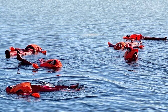 Arctic Ice Floating in Puumala - Private Tour for Personalized Experience