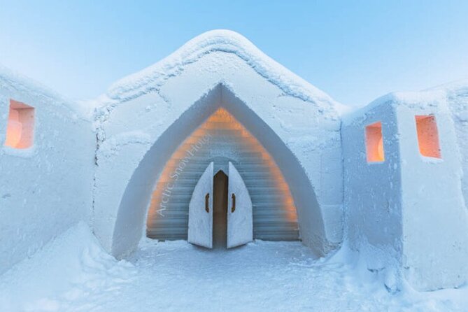 ARCTIC SNOWHOTEL the Biggest in Europe - Location and Size